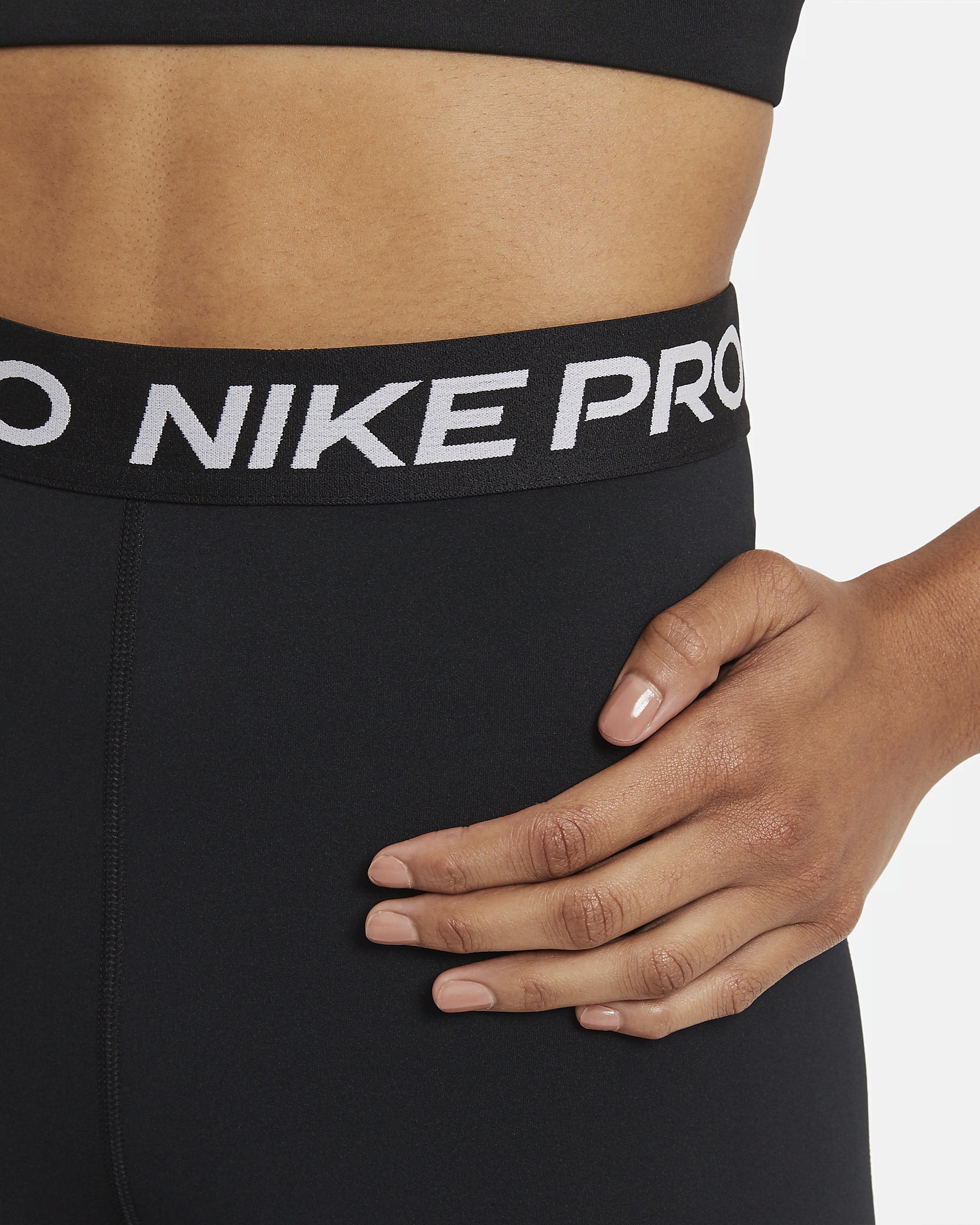 Nike Pro 365 Women's High-Waisted 7" Shorts - 4