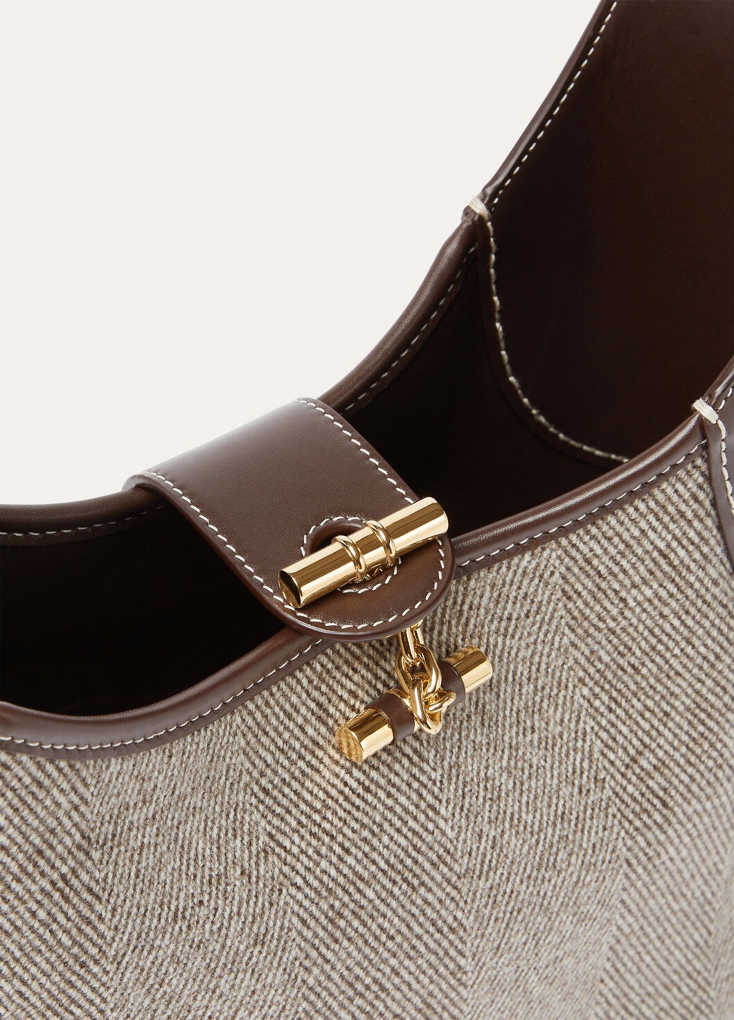 Medium Bobbin Bag - 7
