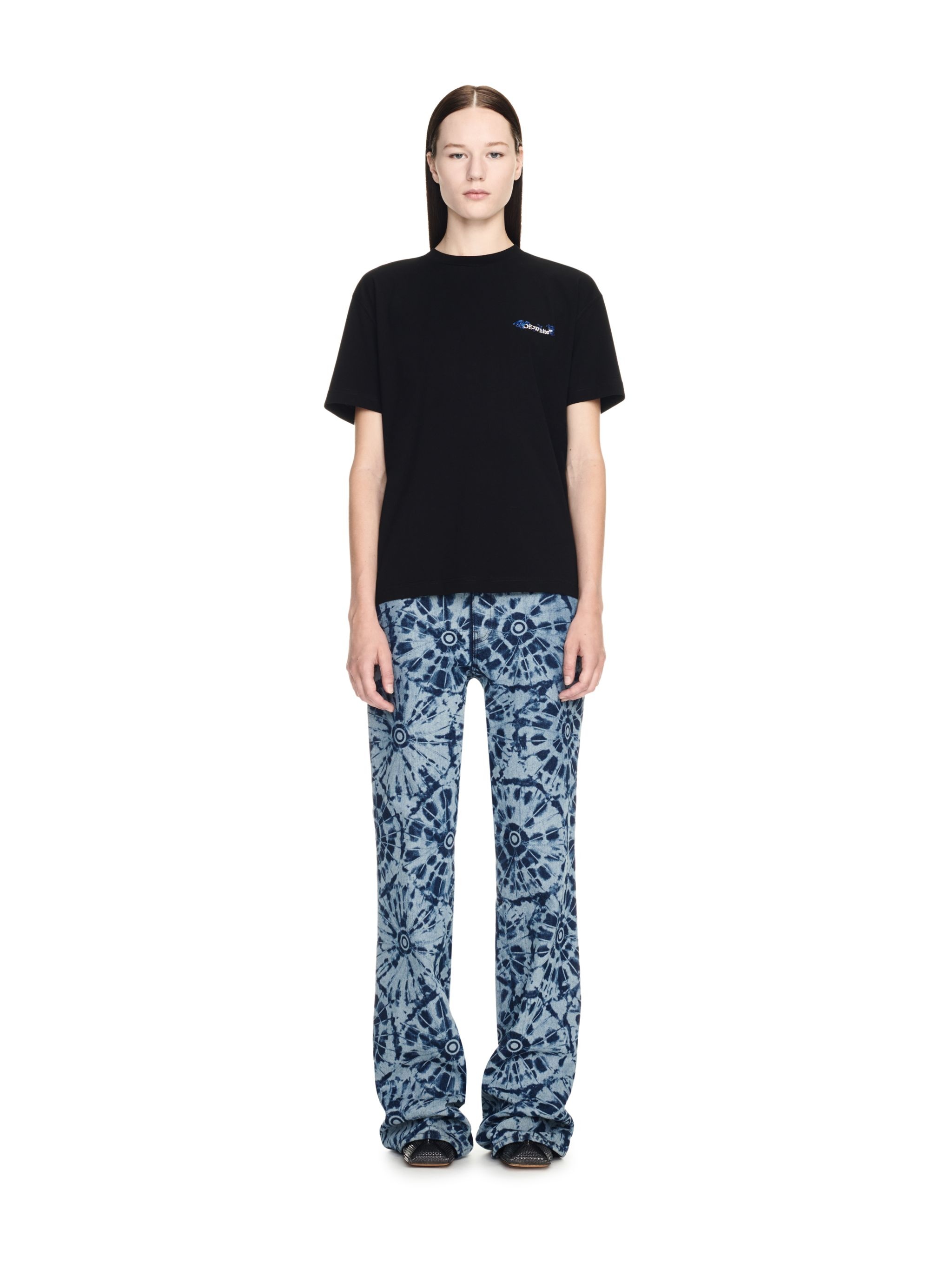 Emb Flower Arrow Casual Tee - 2