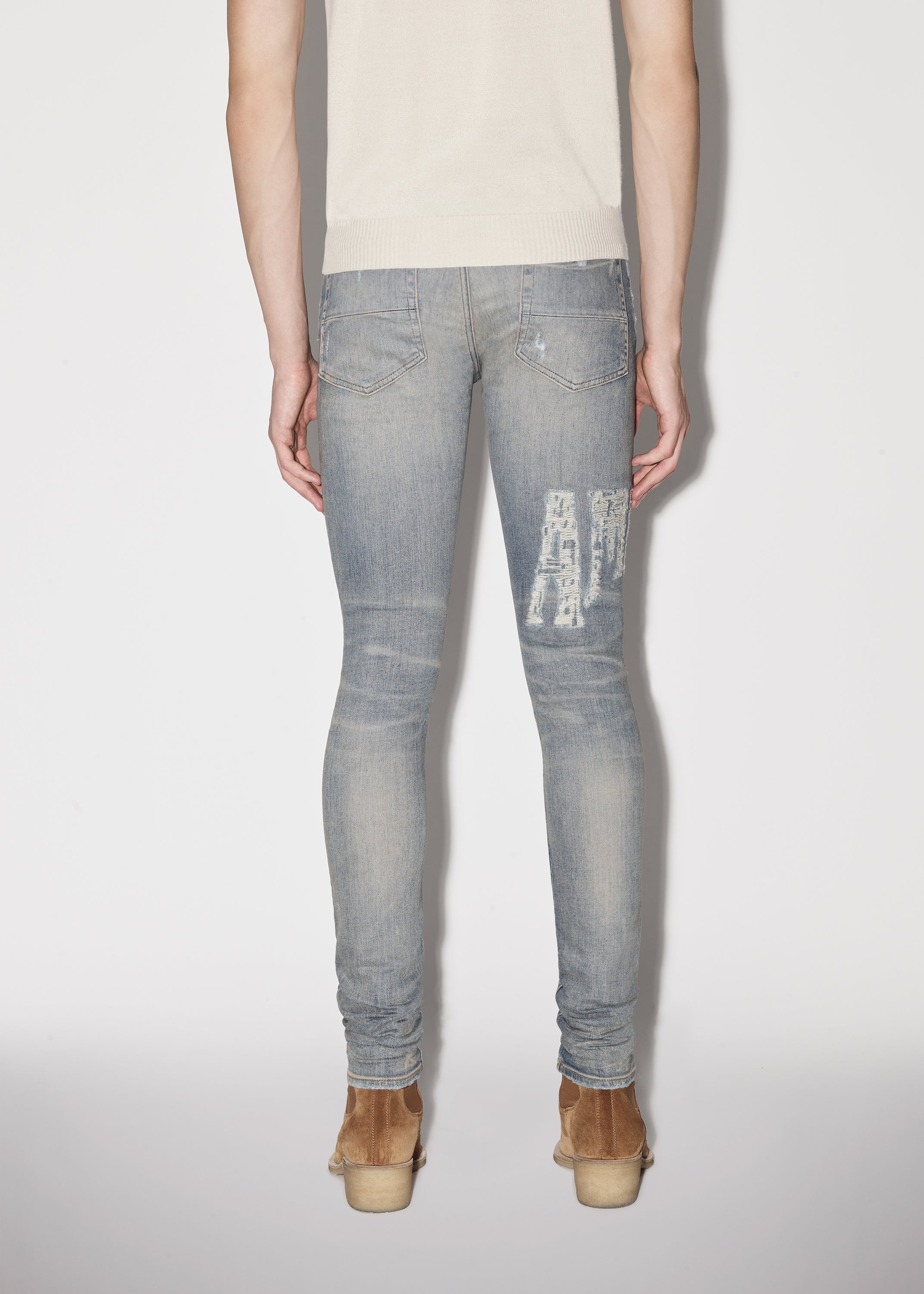 DISTRESSED AMIRI LOGO JEAN - 4