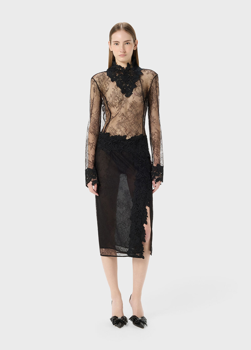 CHANTILLY LACE SKIRT WITH MACRAMÉ 5