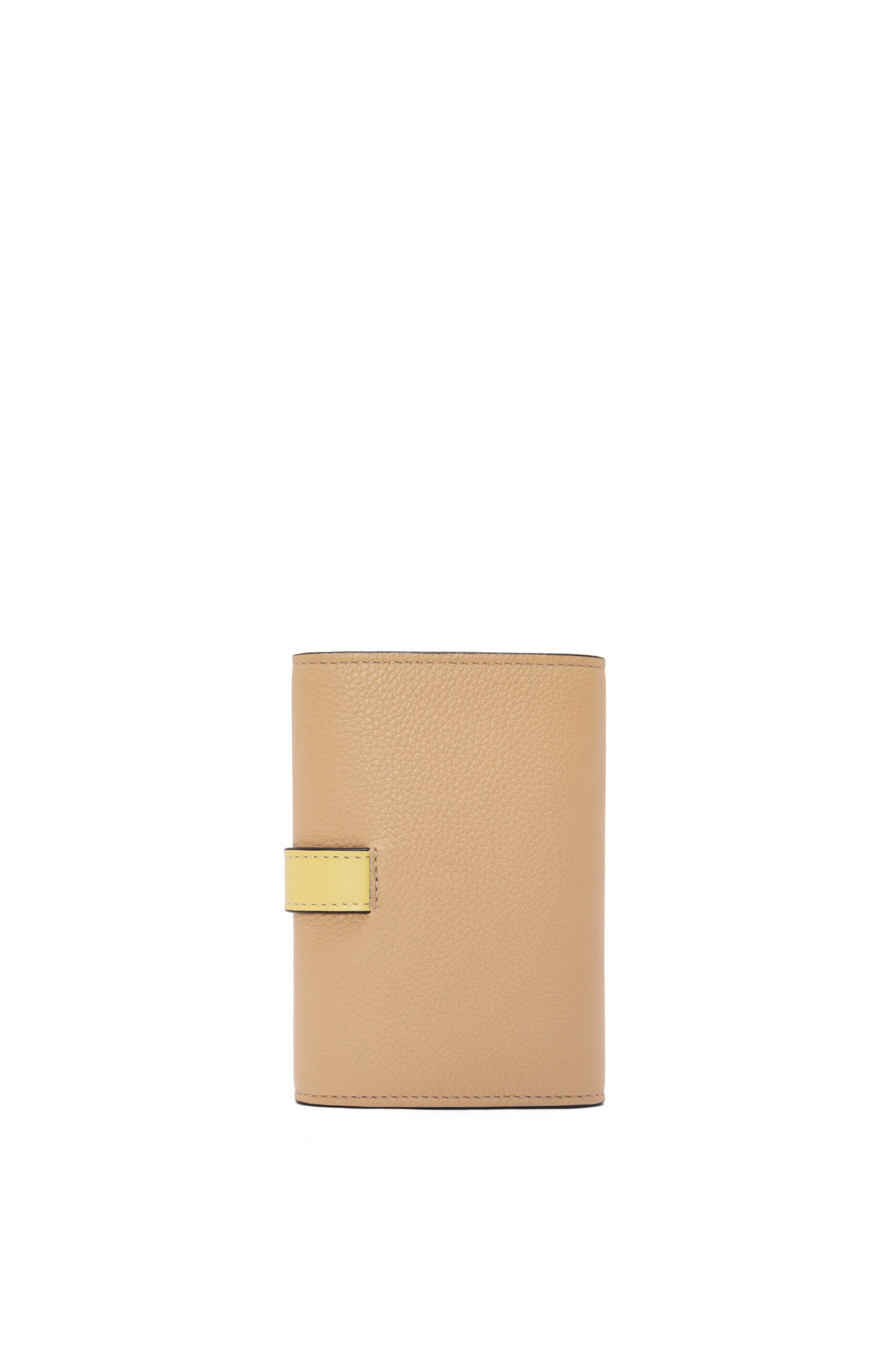 Small vertical wallet in soft grained calfskin - 4