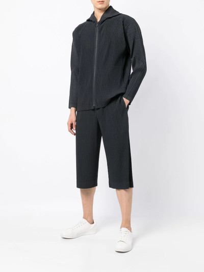 ISSEY MIYAKE tailored pleated shorts outlook