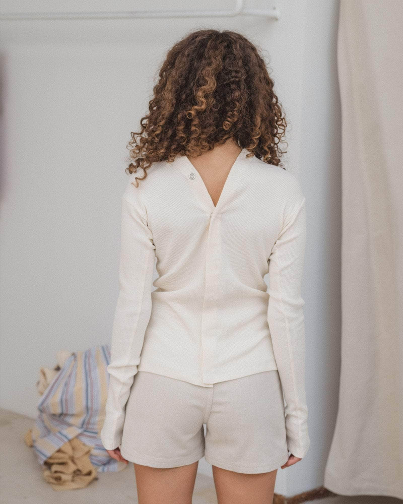 BASERANGE Tav Cardigan Snaps - Recycled Cotton Rib outlook