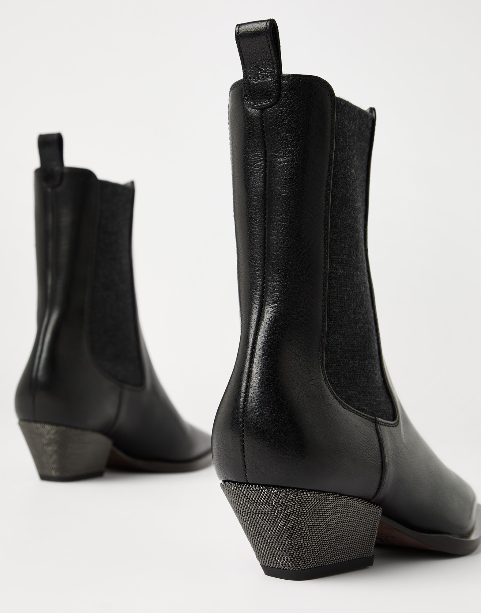 Classic leather Chelsea boots with precious block heels - 3