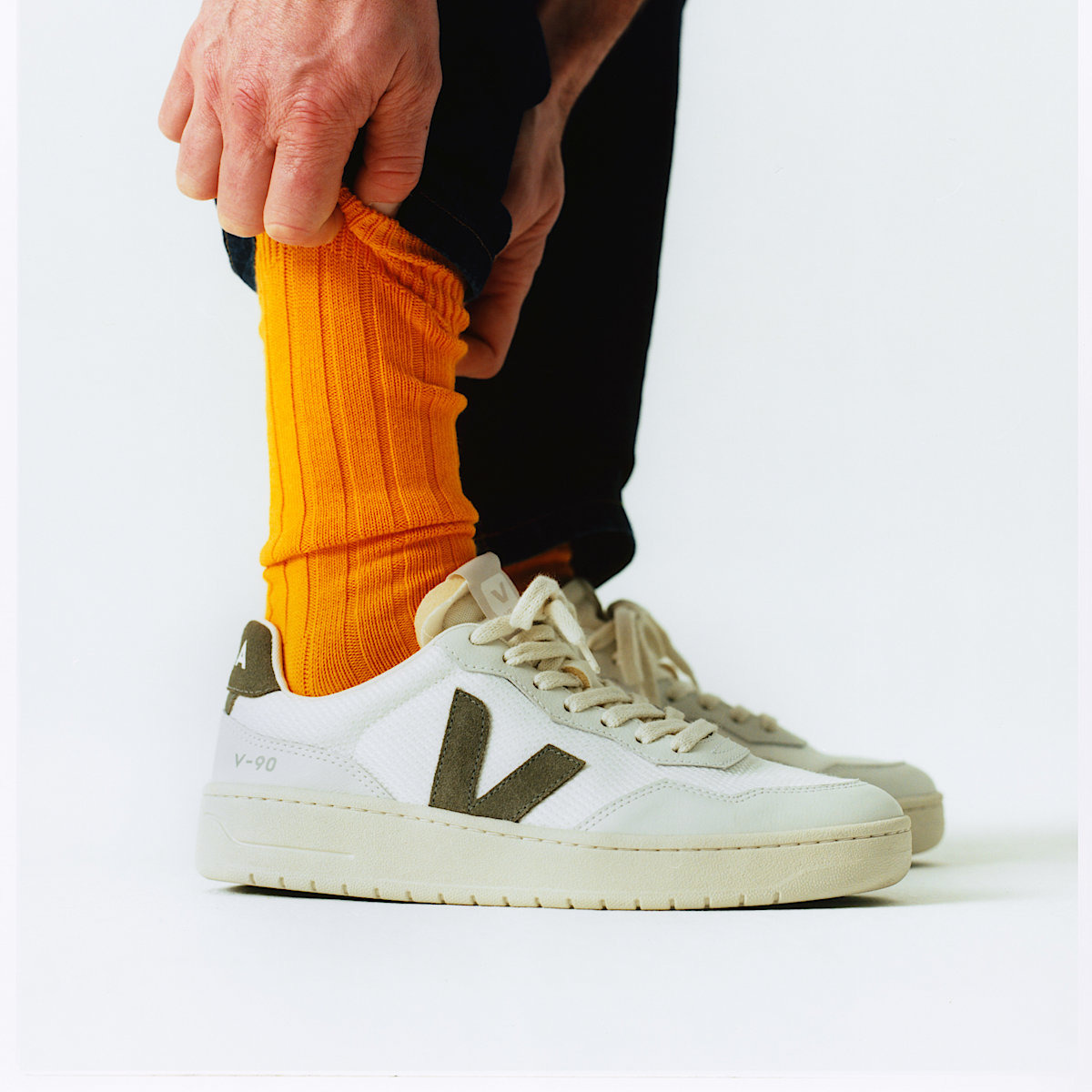 V-90 B-MESH WHITE KAKI - 4