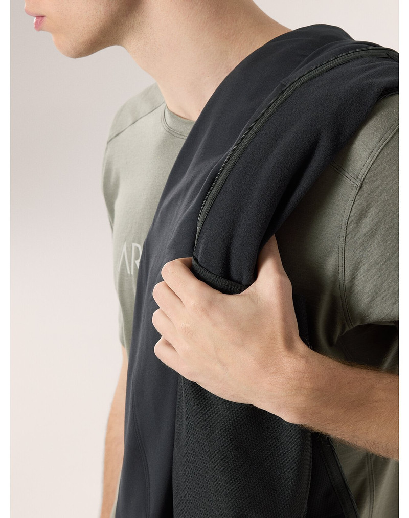 Kyanite Lightweight Hoody 8