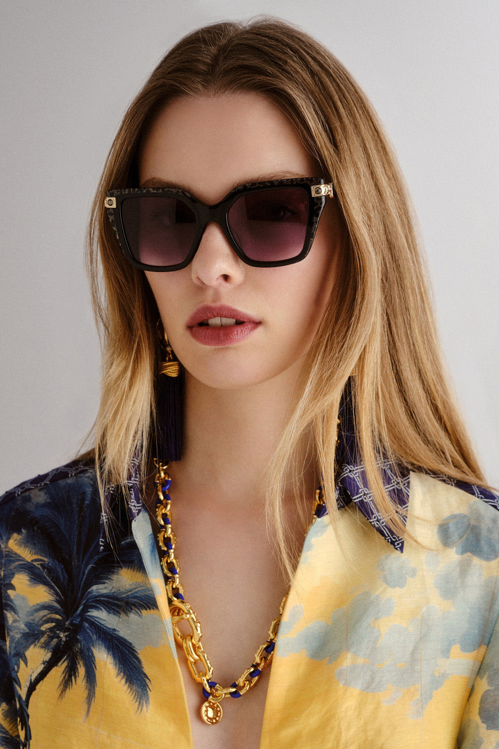 HERE COMES TROUBLE SUNGLASSES - 2