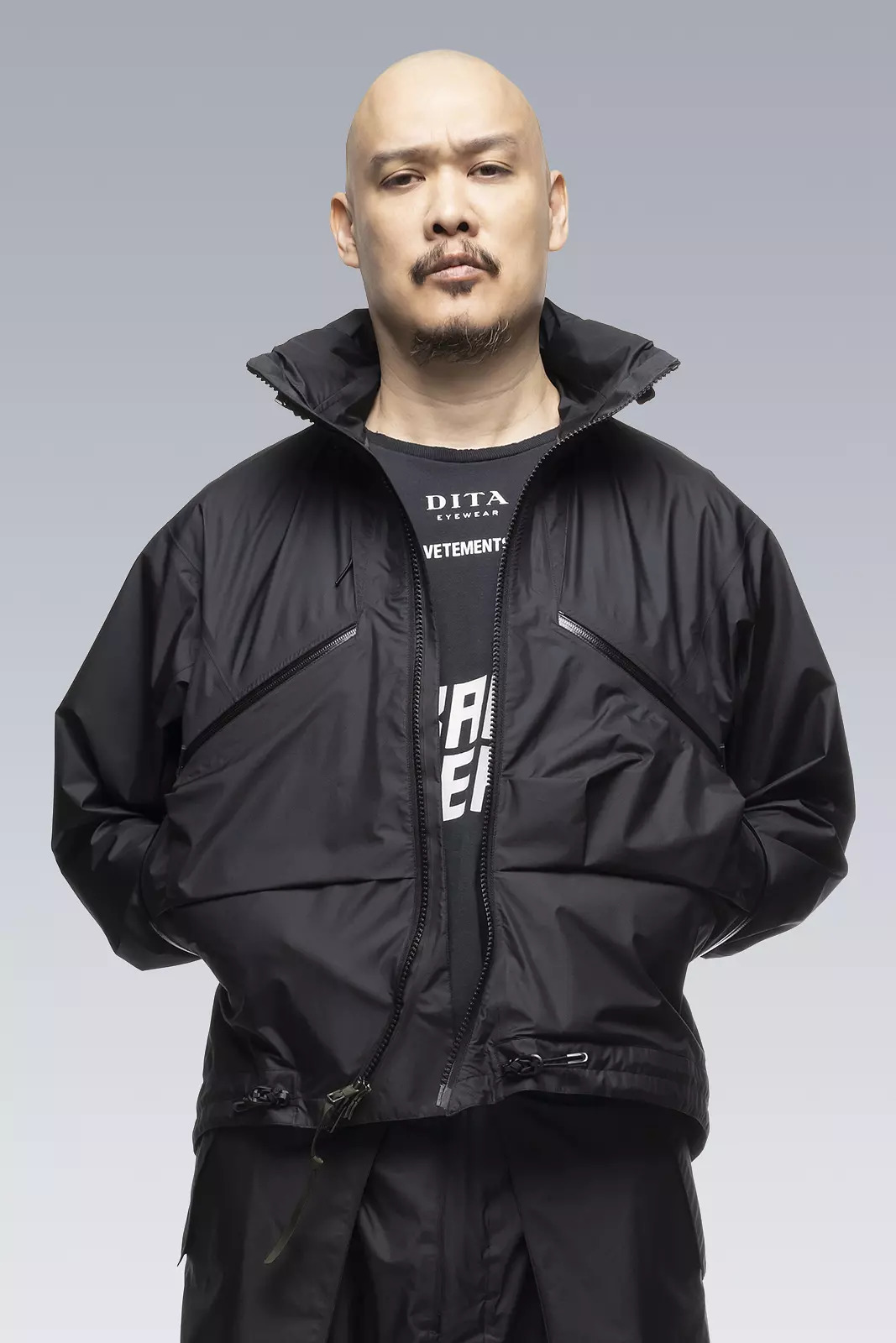 J104-GTPL 2L Gore-Tex Paclite Plus Jacket Black - 26