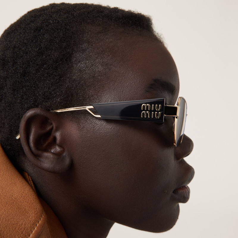 Miu Miu Logo sunglasses 1