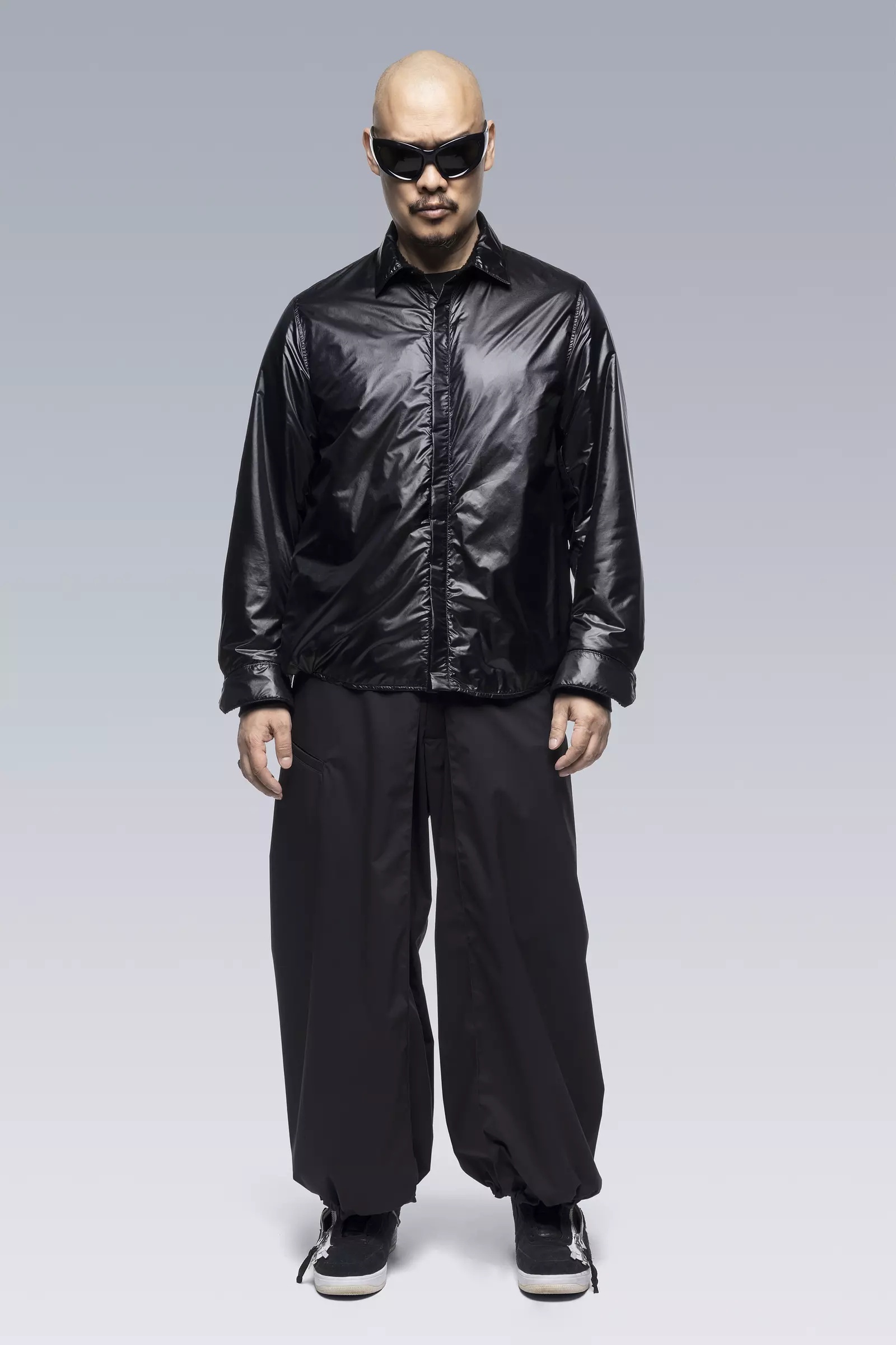 P54-E Encapsulated Nylon Pleated Trouser Black - 30