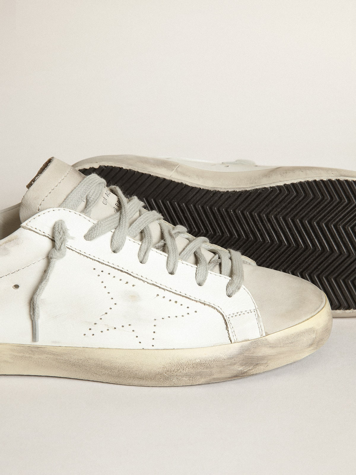 Men's Super-Star with perforated star and ice-gray heel tab - 4