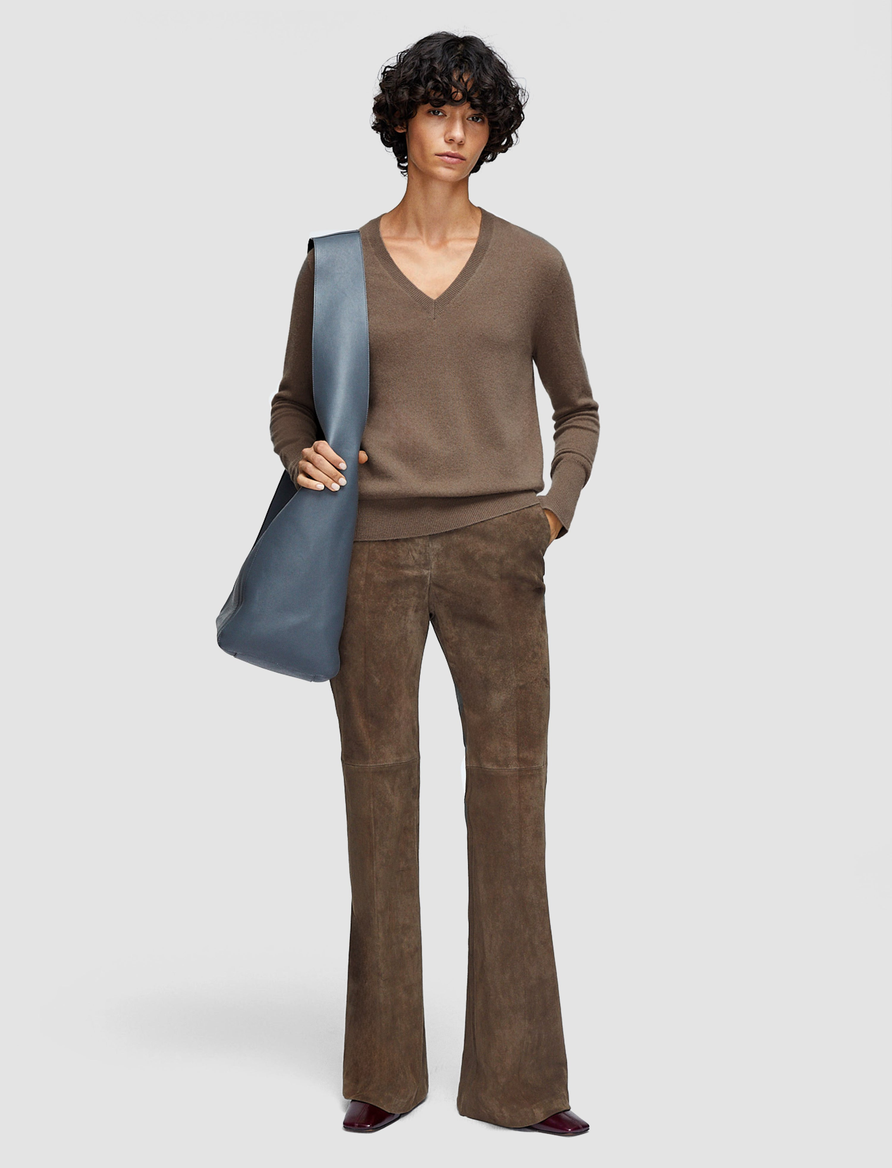 Light Pure Cashmere V Neck Jumper - 4