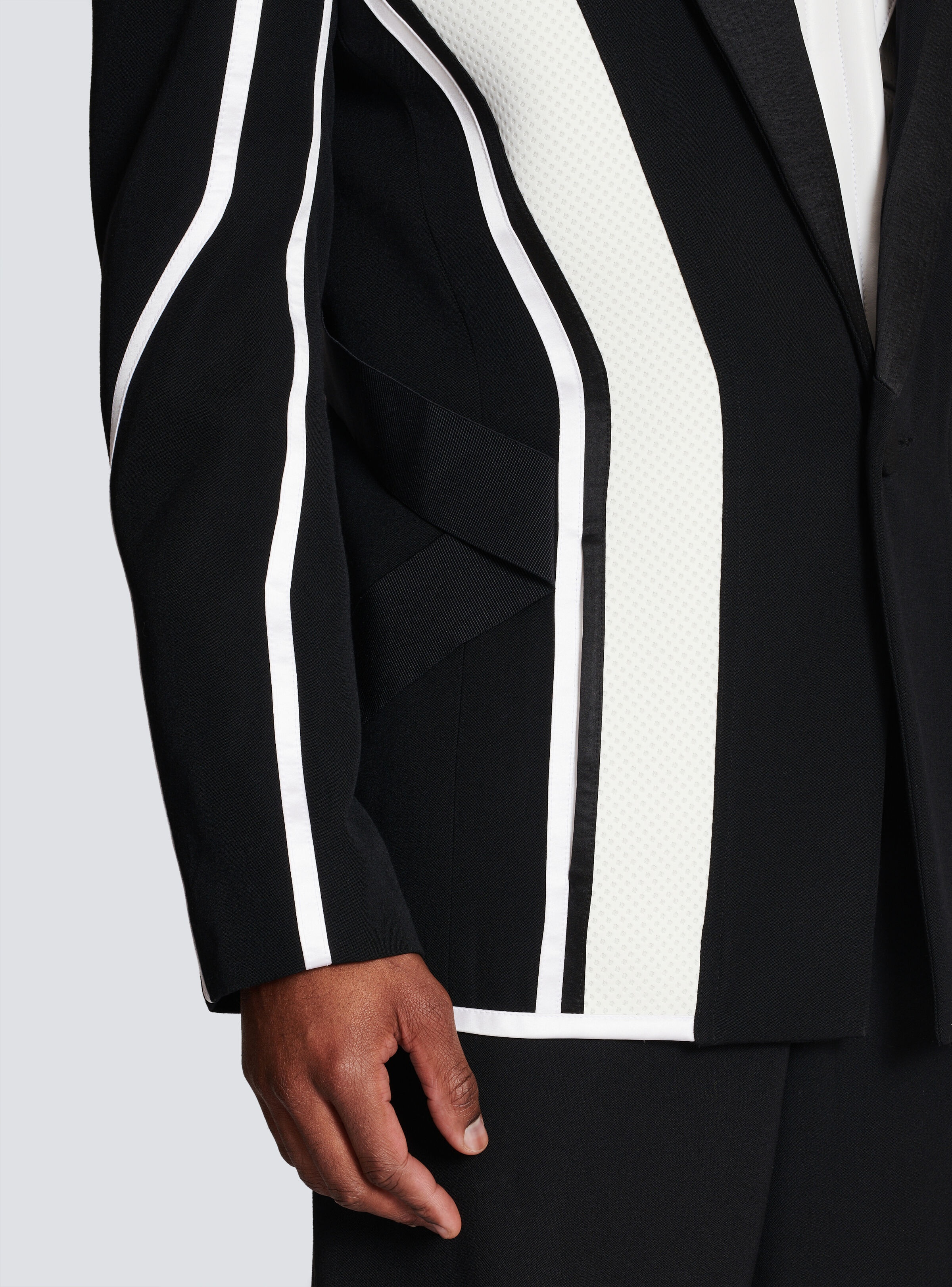 Wool blazer with inserts - 7