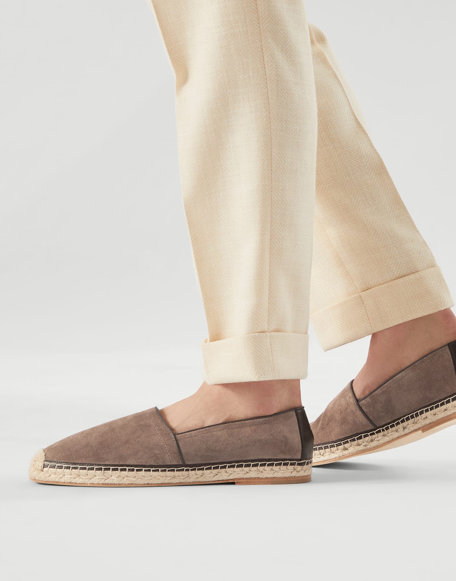 Washed suede espadrilles with piping - 4