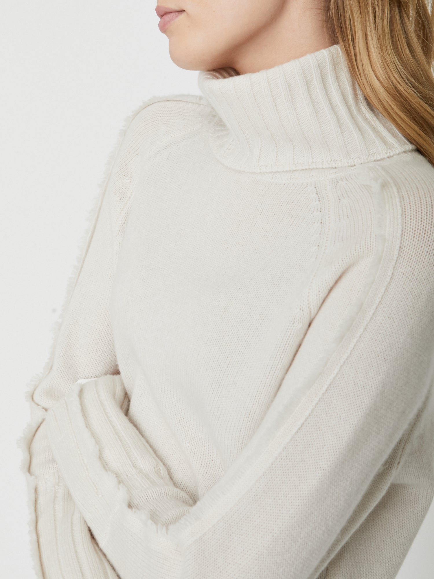 The Jolie Fringe Layered Looker - 7