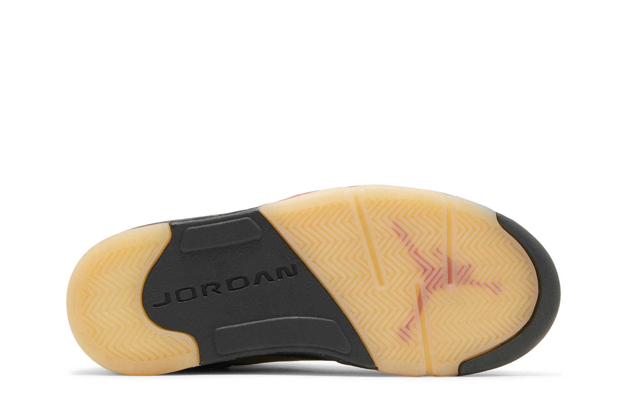 Wmns Air Jordan 5 GORE-TEX 'Off-Noir' - 4