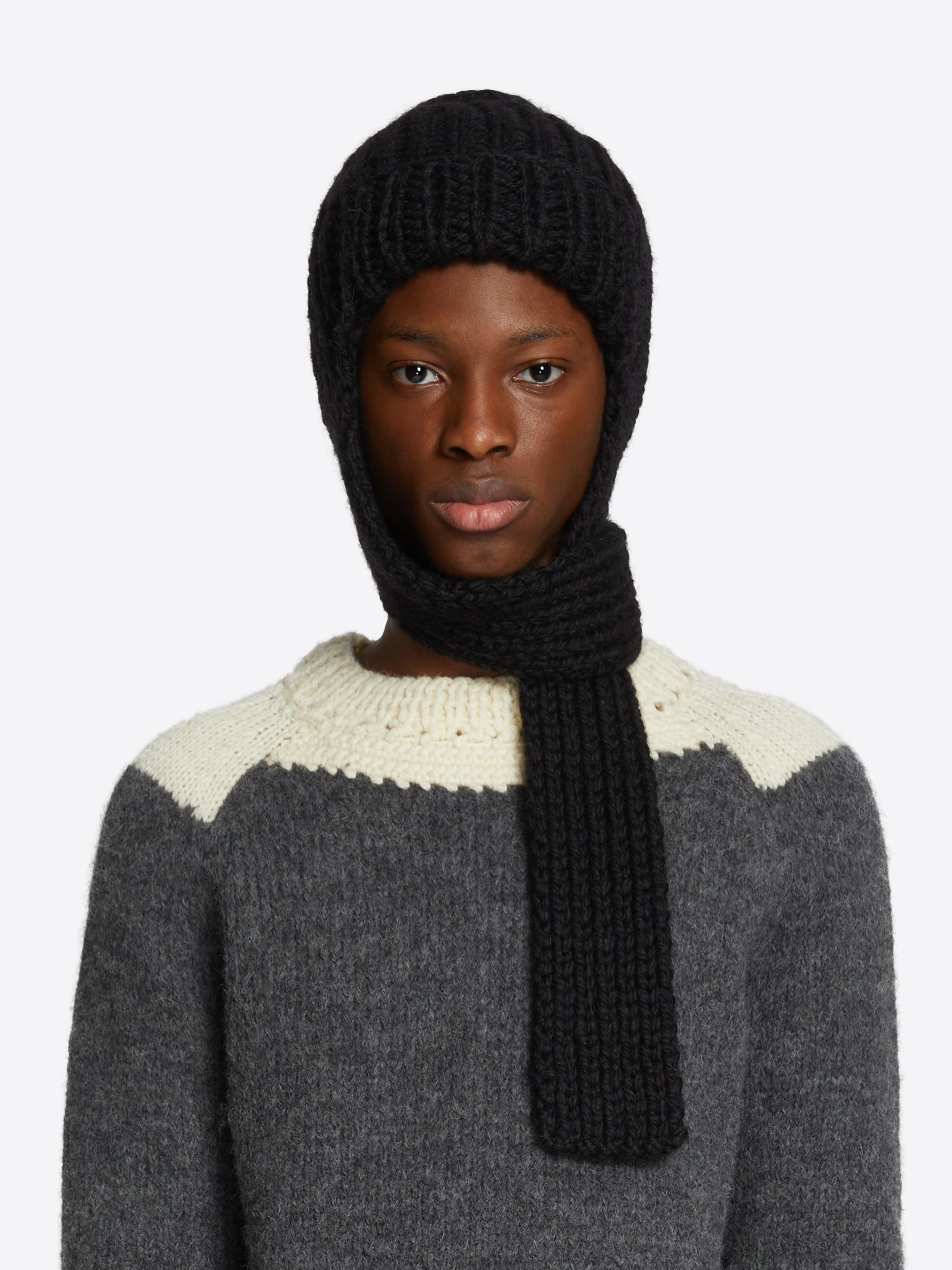BEANIE WITH SCARF ATTACHED - 3
