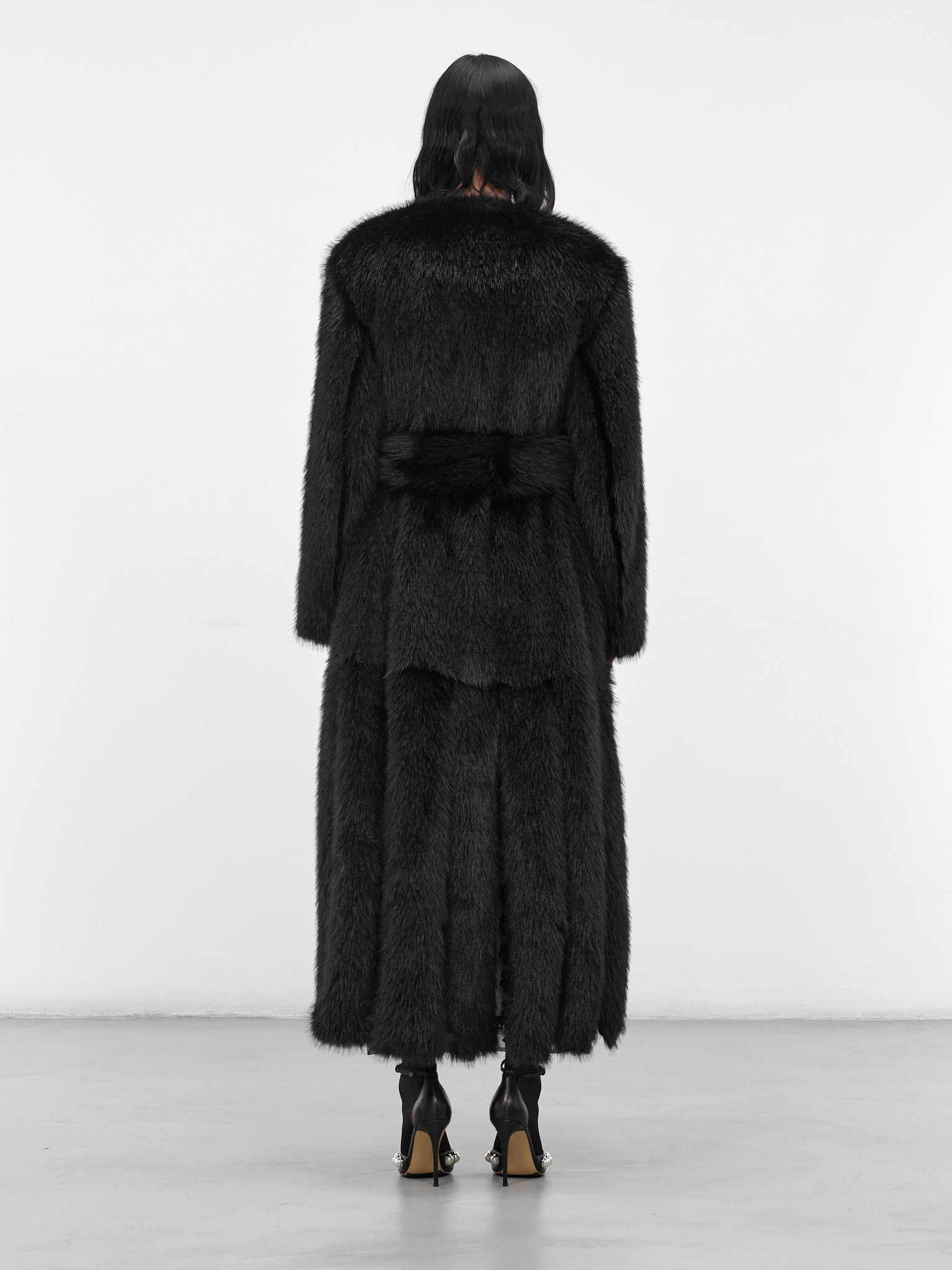 Black Oversized Long Fur Coat - 3