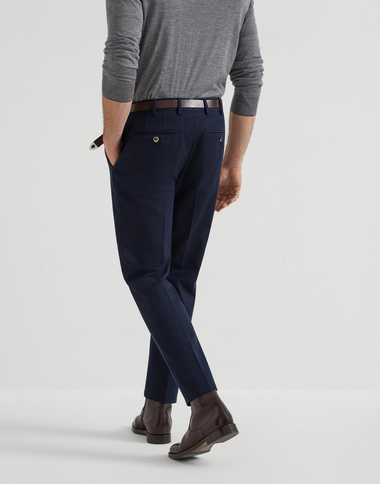 Cotton and virgin wool gabardine Italian fit trousers - 2