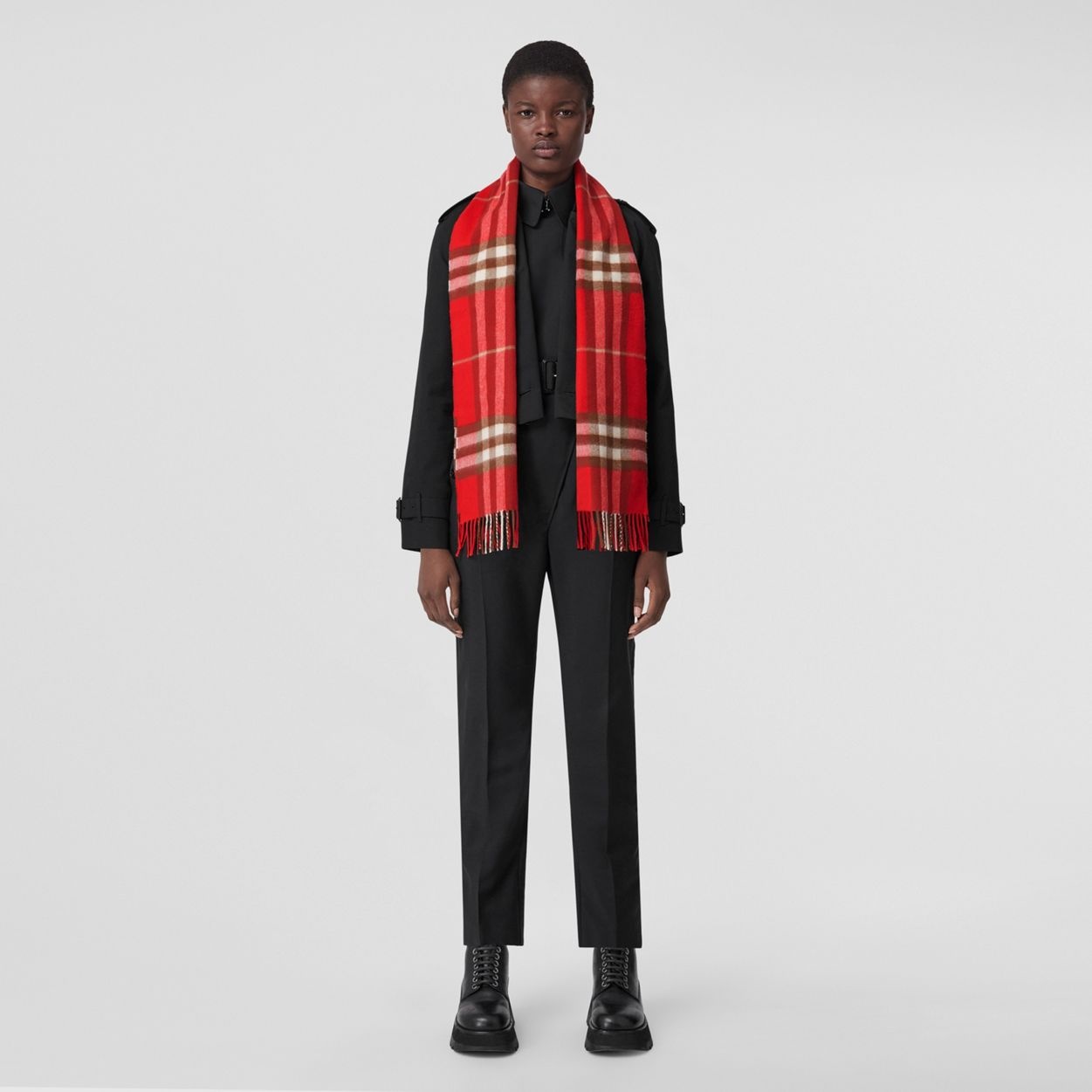 The Classic Check Cashmere Scarf - 6