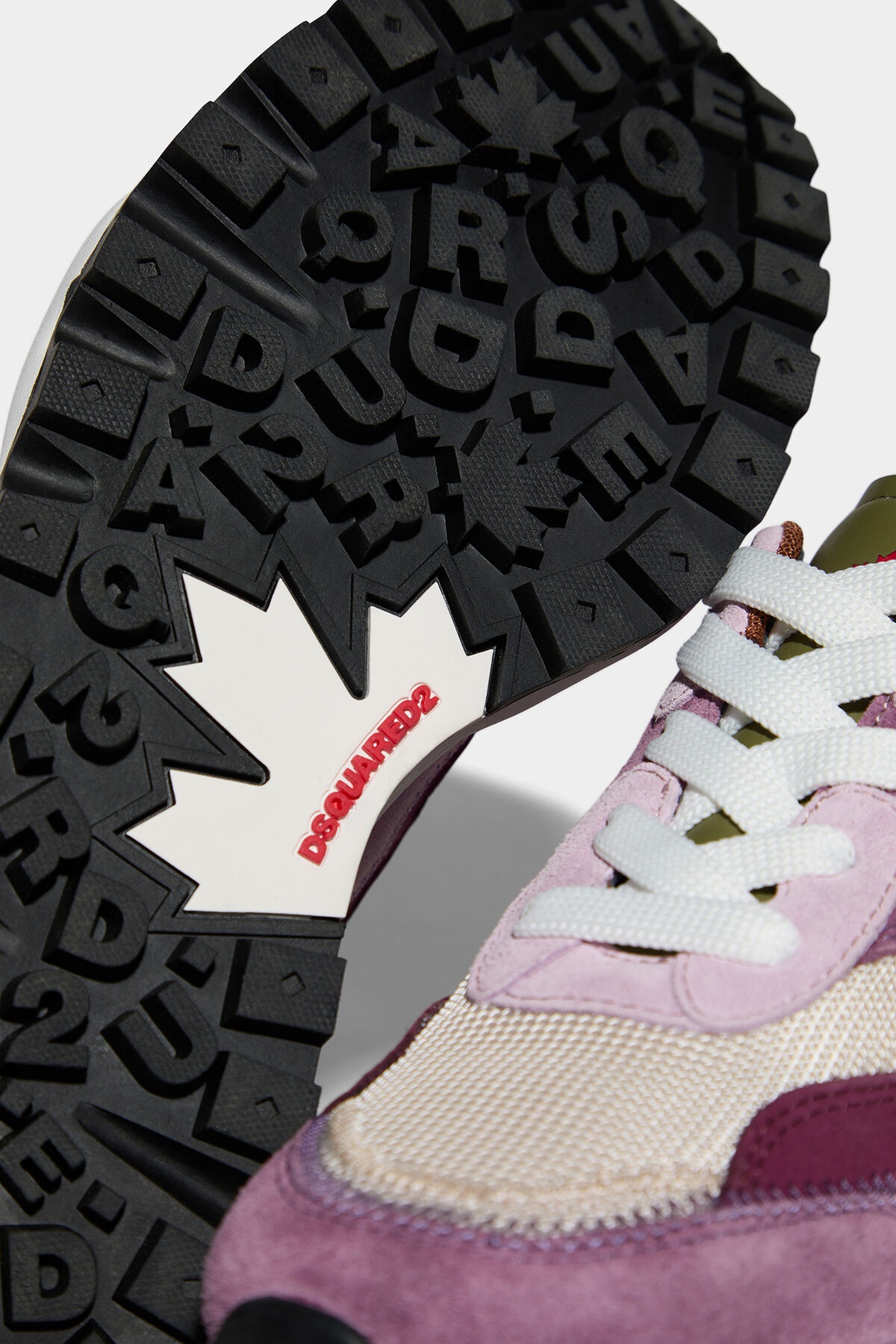 FREE SNEAKERS - 5