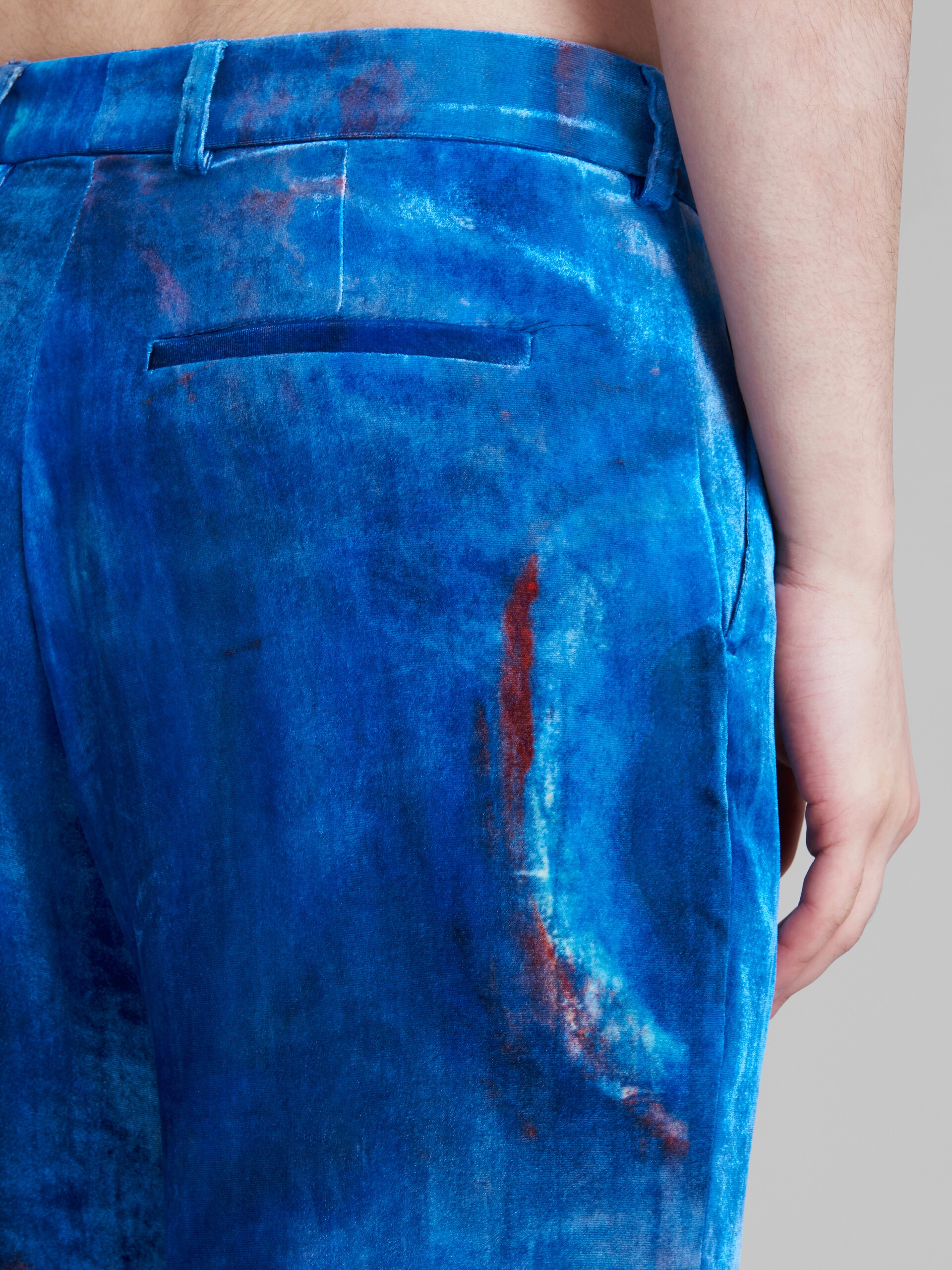 VELVET TROUSERS WITH BUCHI BLU PRINT - 4
