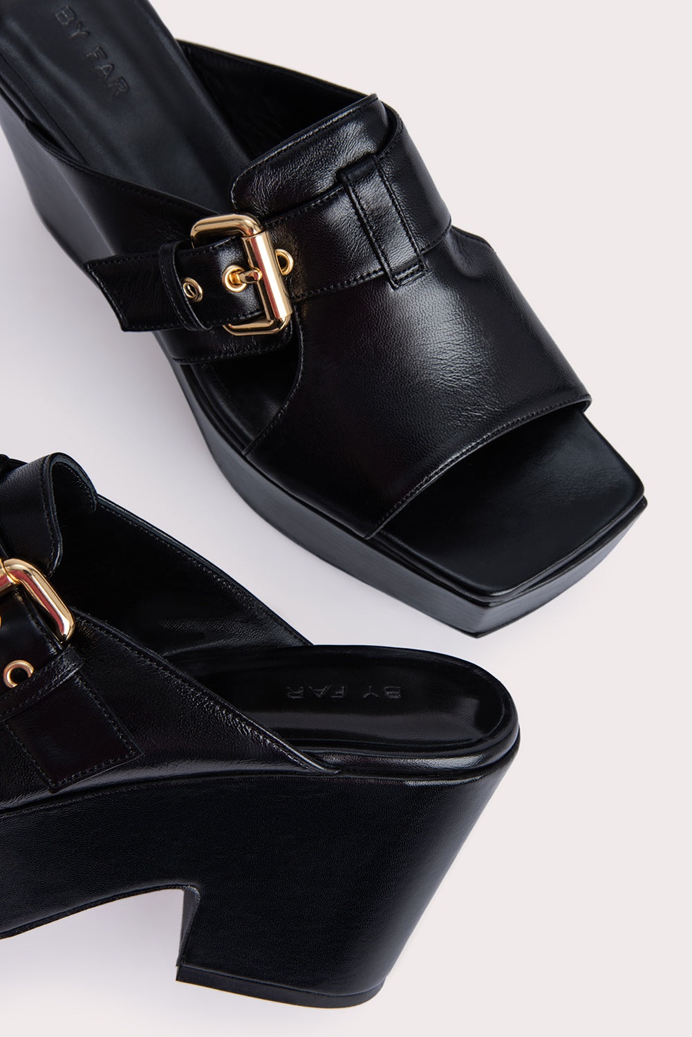 Lenka Black Gloss Leather - 4