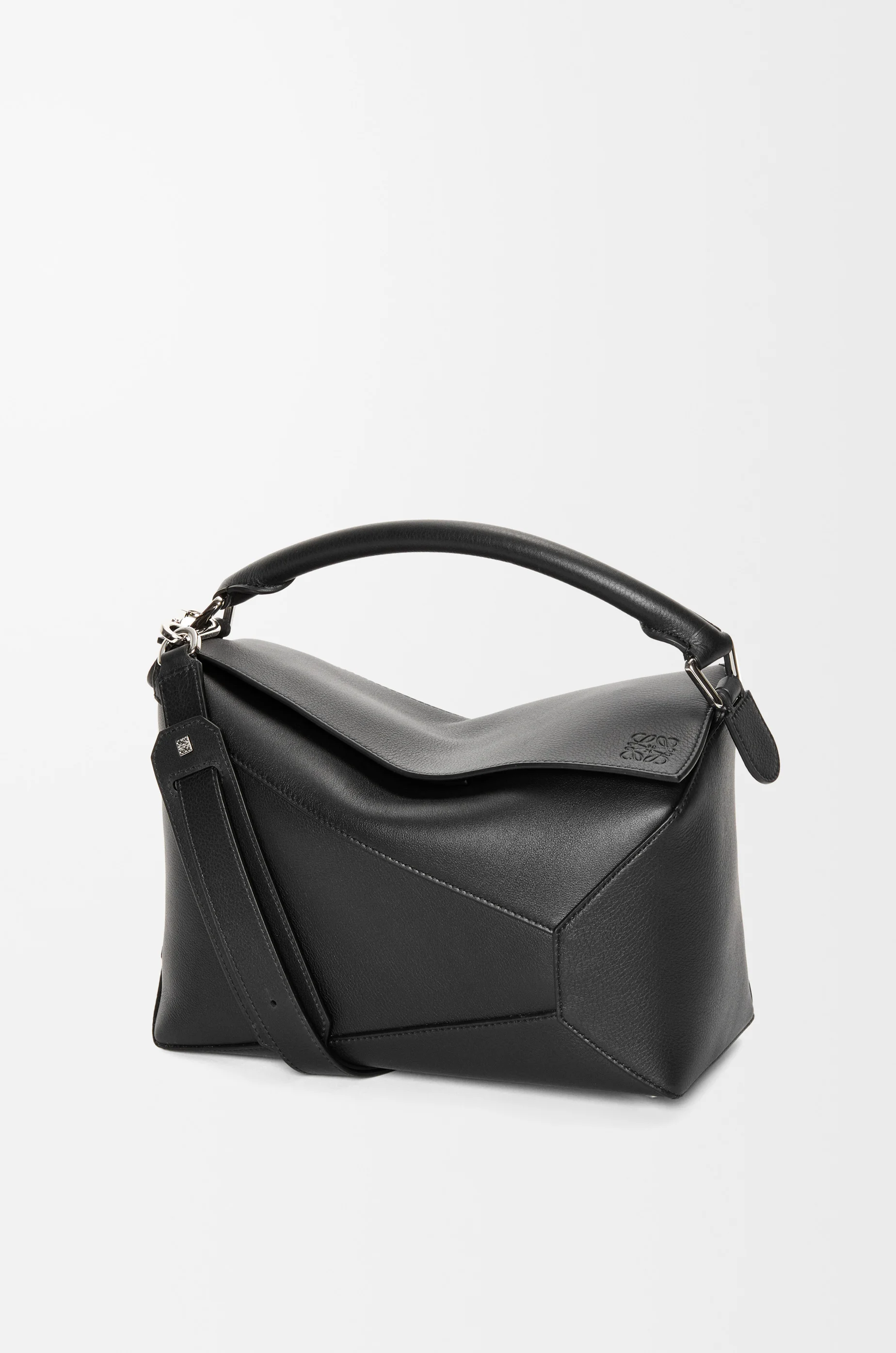 Medium Puzzle Edge bag in classic calfskin - 1