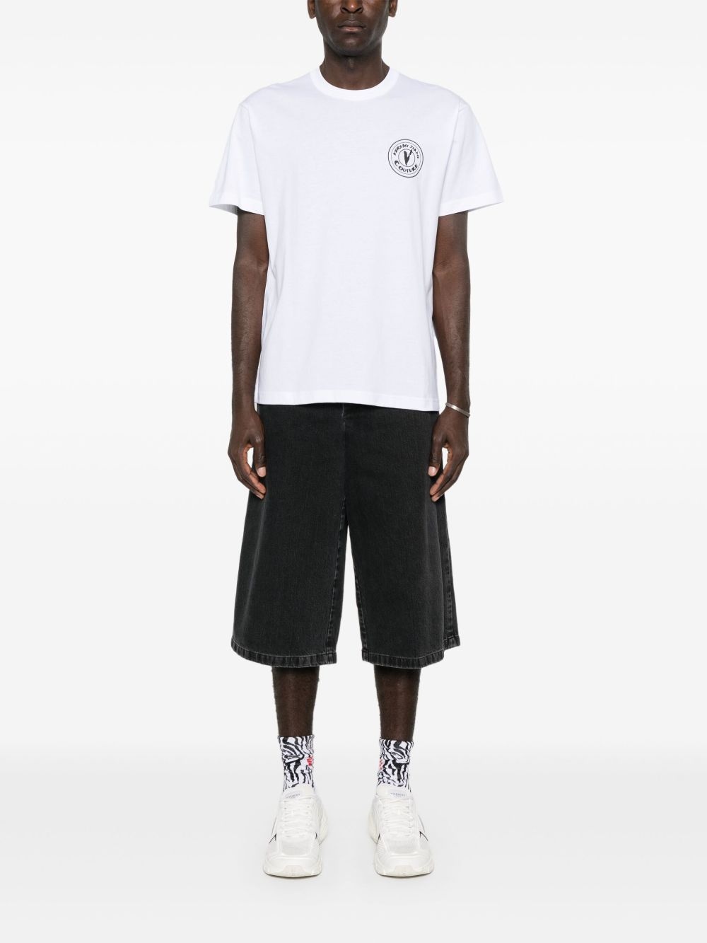 V-emblem T-shirt - 2