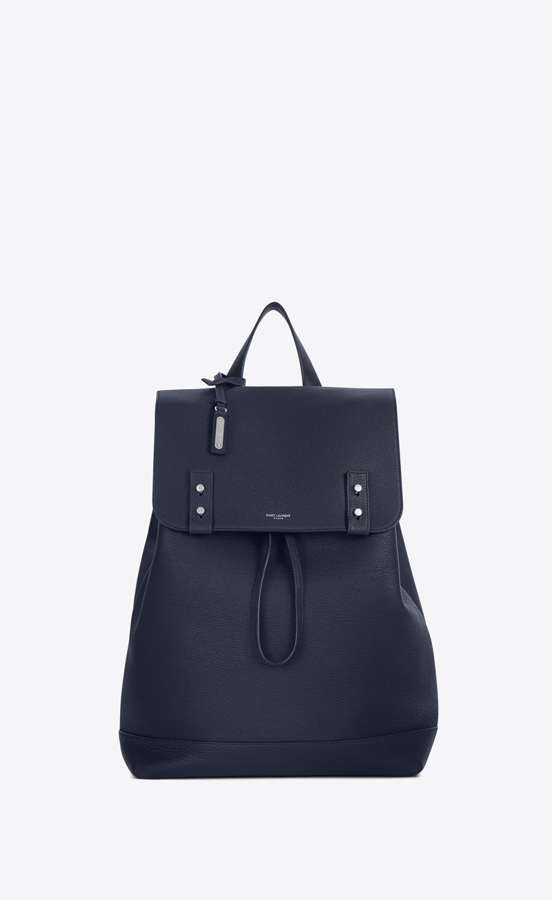 sac de jour backpack in grained leather 1