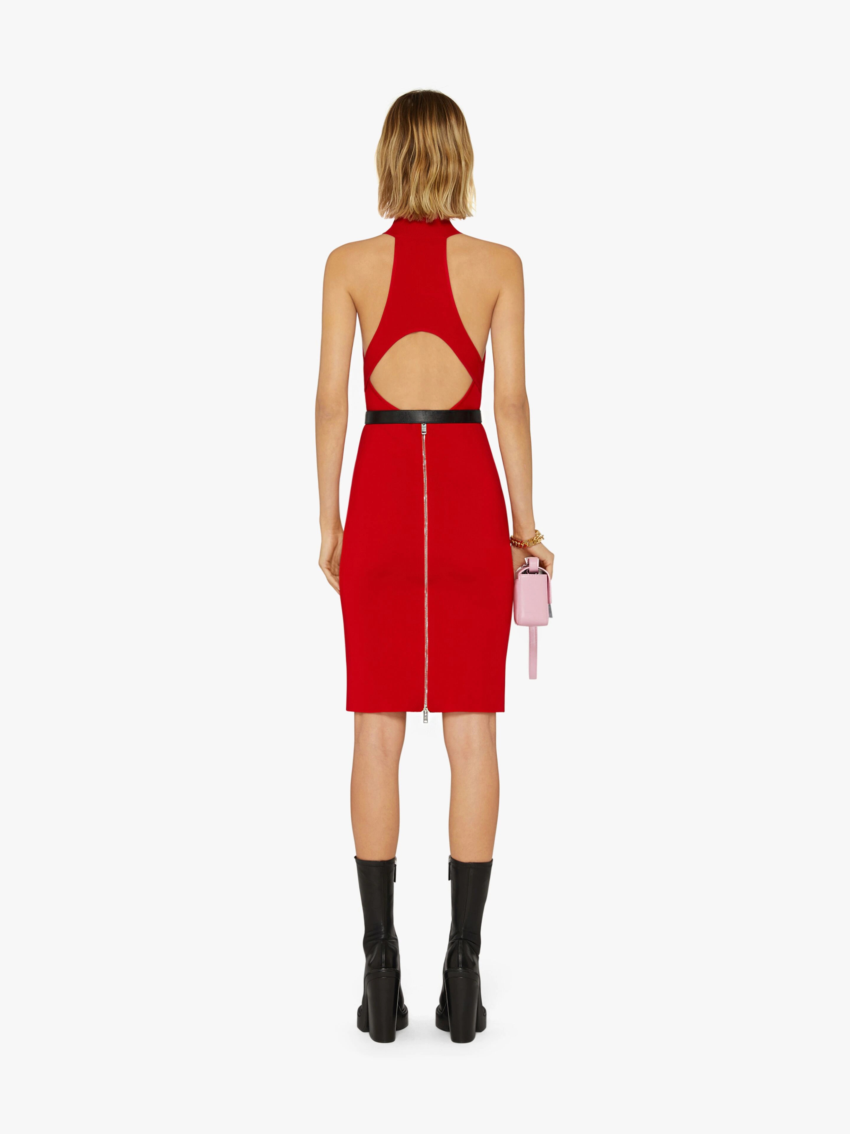 DRESS IN KNIT WITH GRAPHIC BACK - 4