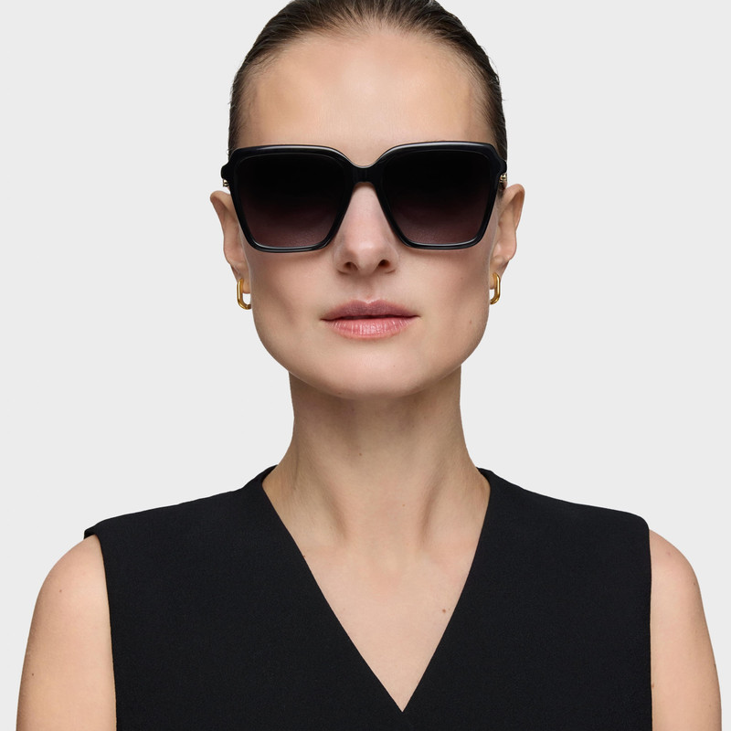 TOUS Black Sunglasses TOUS MANIFESTO outlook
