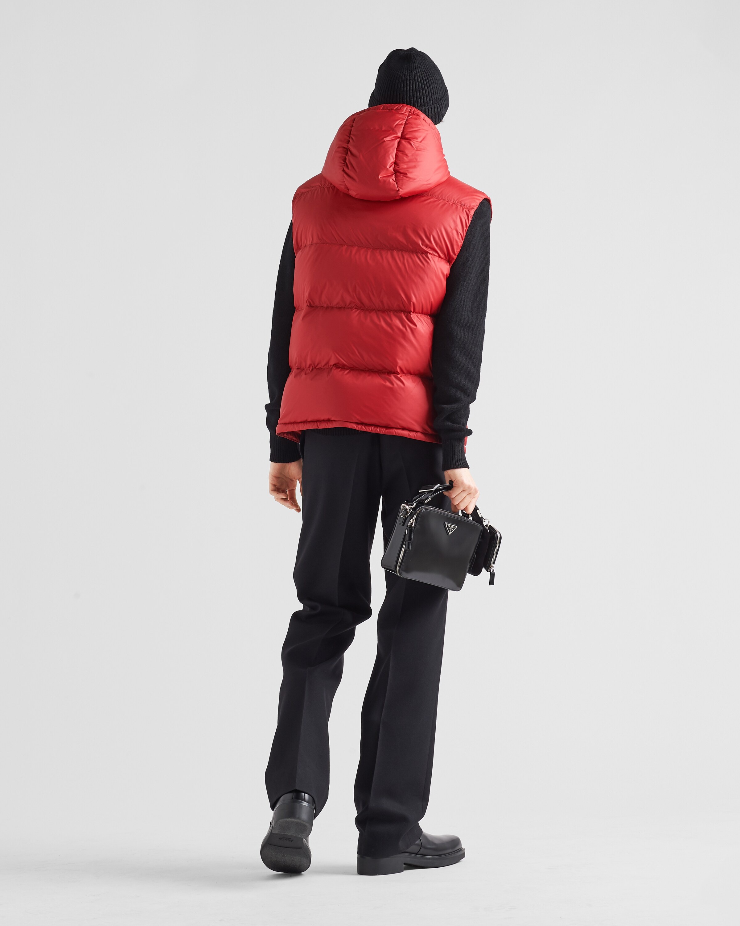 Regenerated Re-Nylon down vest - 5