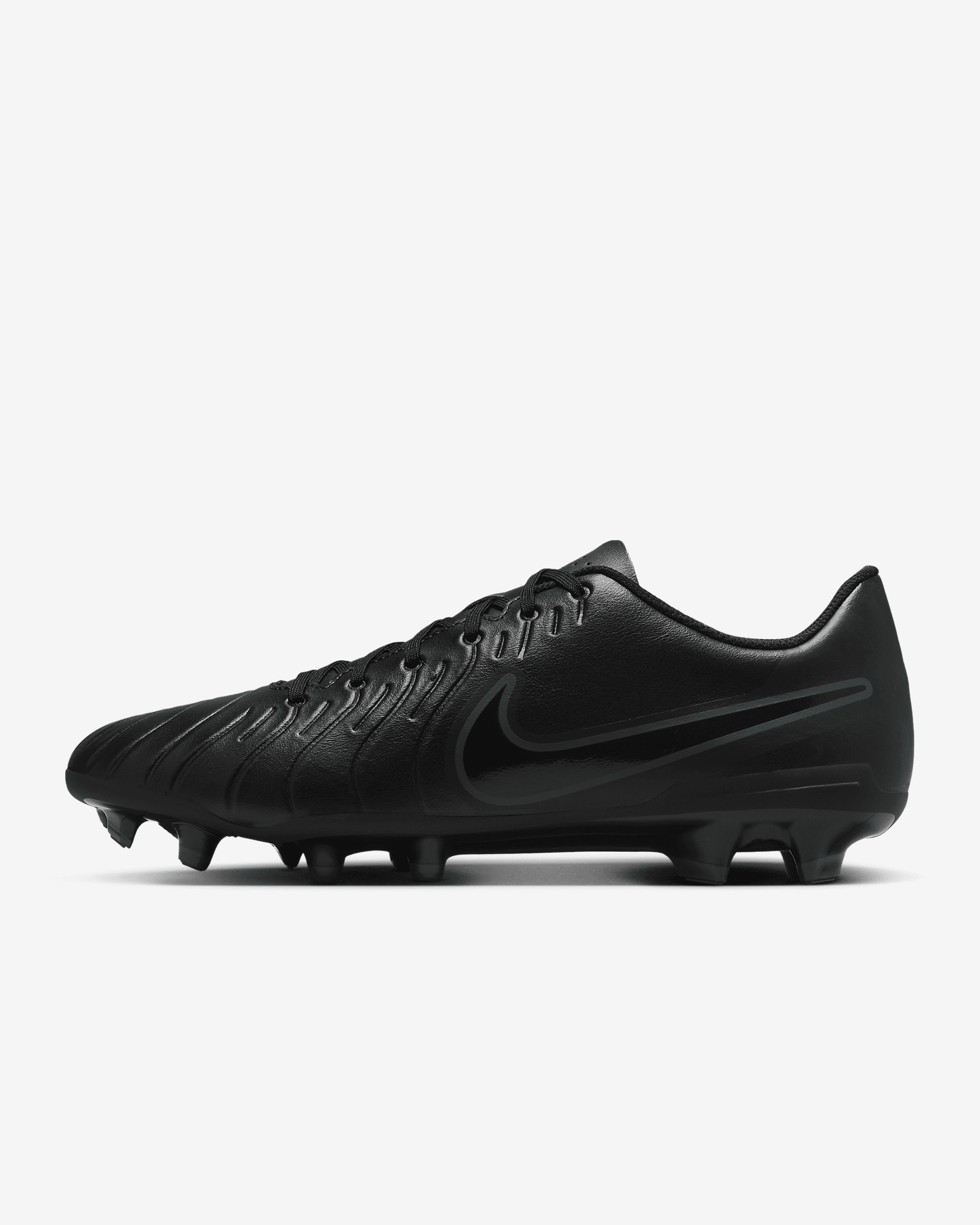 Nike Tiempo Legend 10 Club Multi-Ground Low-Top Soccer Cleats - 1