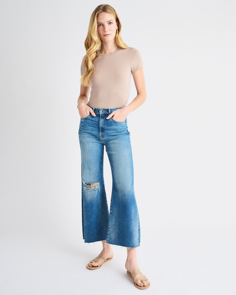 Splendid Everywhere LYR Short Sleeve Tee outlook