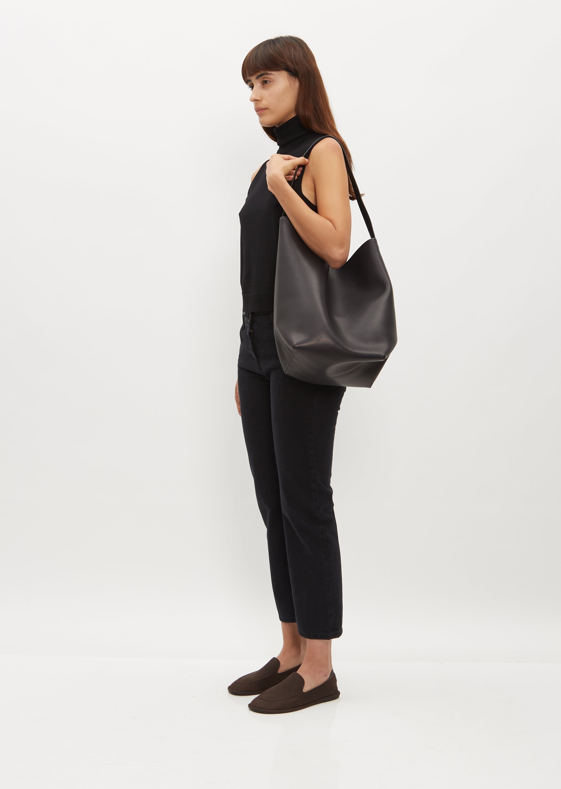 Large N/S Park Tote — Black - 4