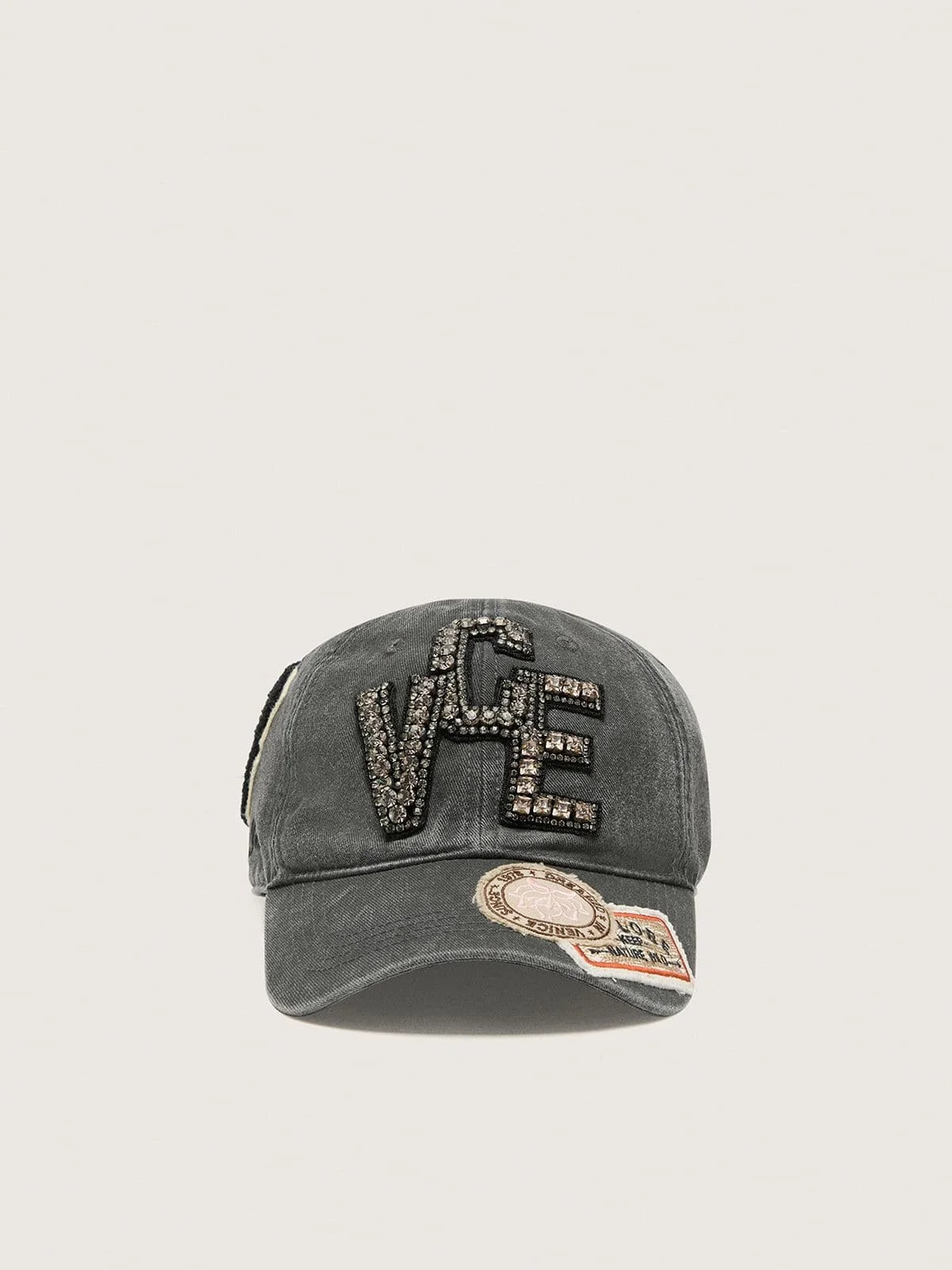 Anthracite baseball cap with black crystal “V.C.E.” patch and heritage patches - 1