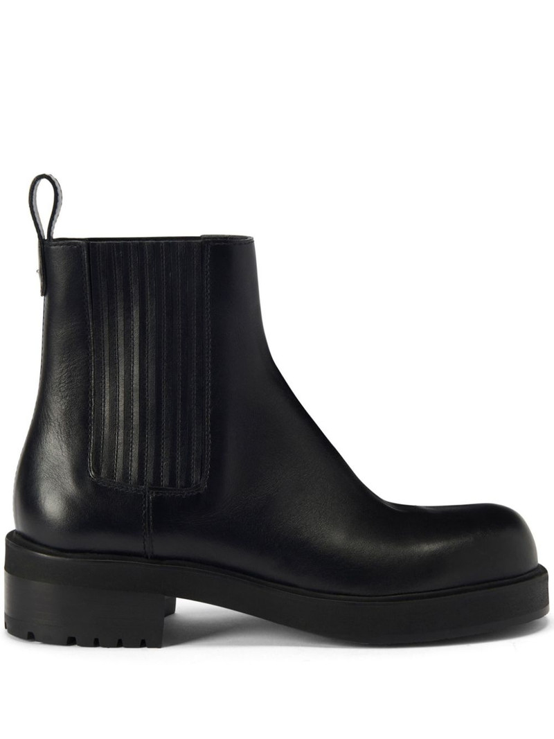 Peyen leather ankle boots 1