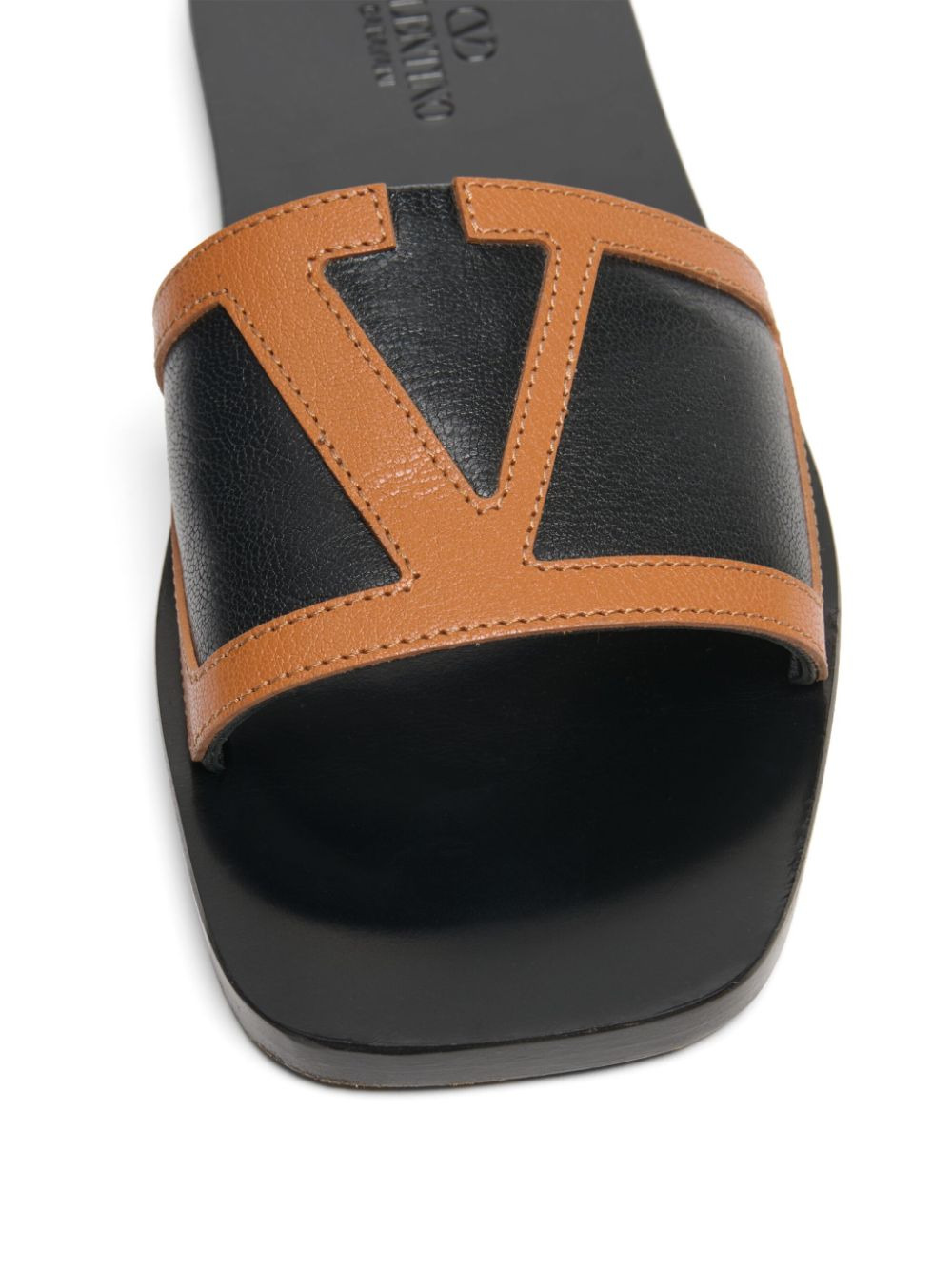 Valentino Garavani Sandals Black - 4