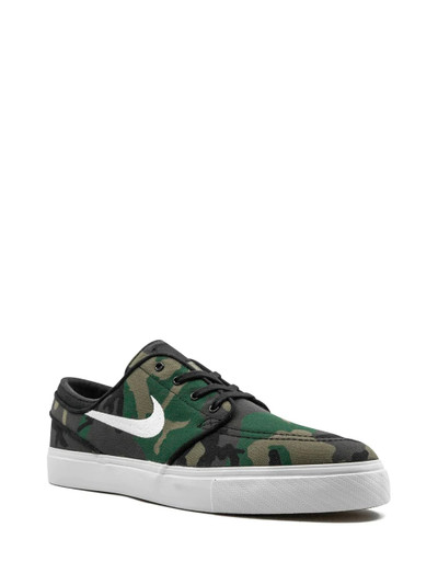 Nike Zoom Stefan Janoski CNVS sneakers outlook