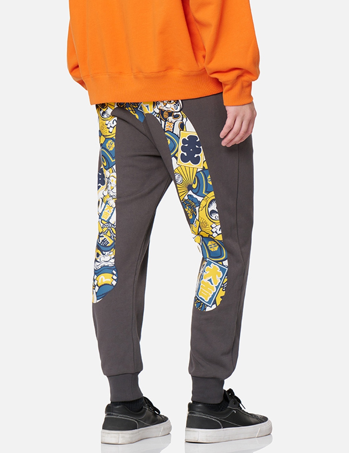 EVISU SQUAD DAICOCK PRINT WITH FORTUNE CAT EMBROIDERY SWEATPANTS - 7