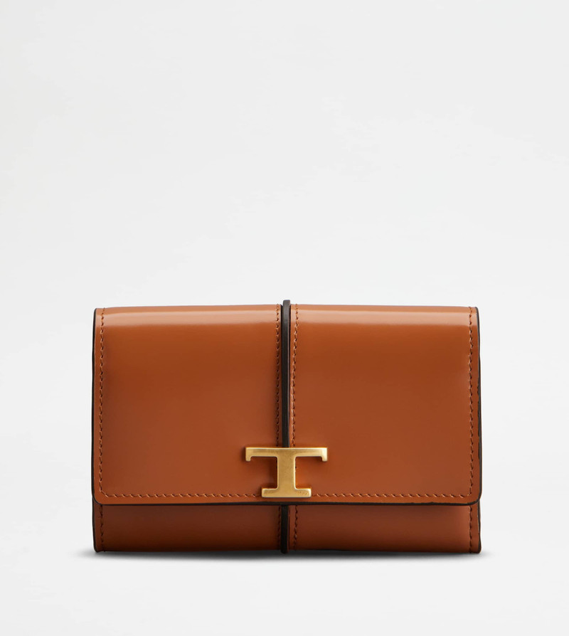 T TIMELESS WALLET IN LEATHER - BROWN 1
