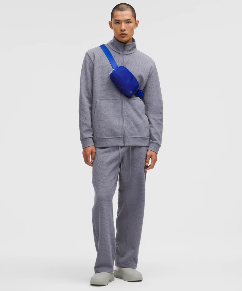 lululemon Everywhere Belt Bag 1L outlook