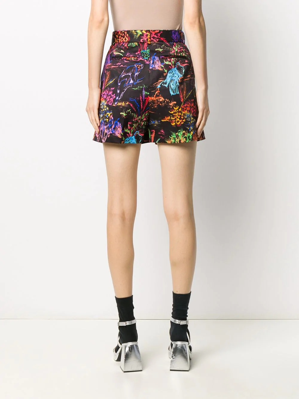 abstract-print high-waisted shorts - 4