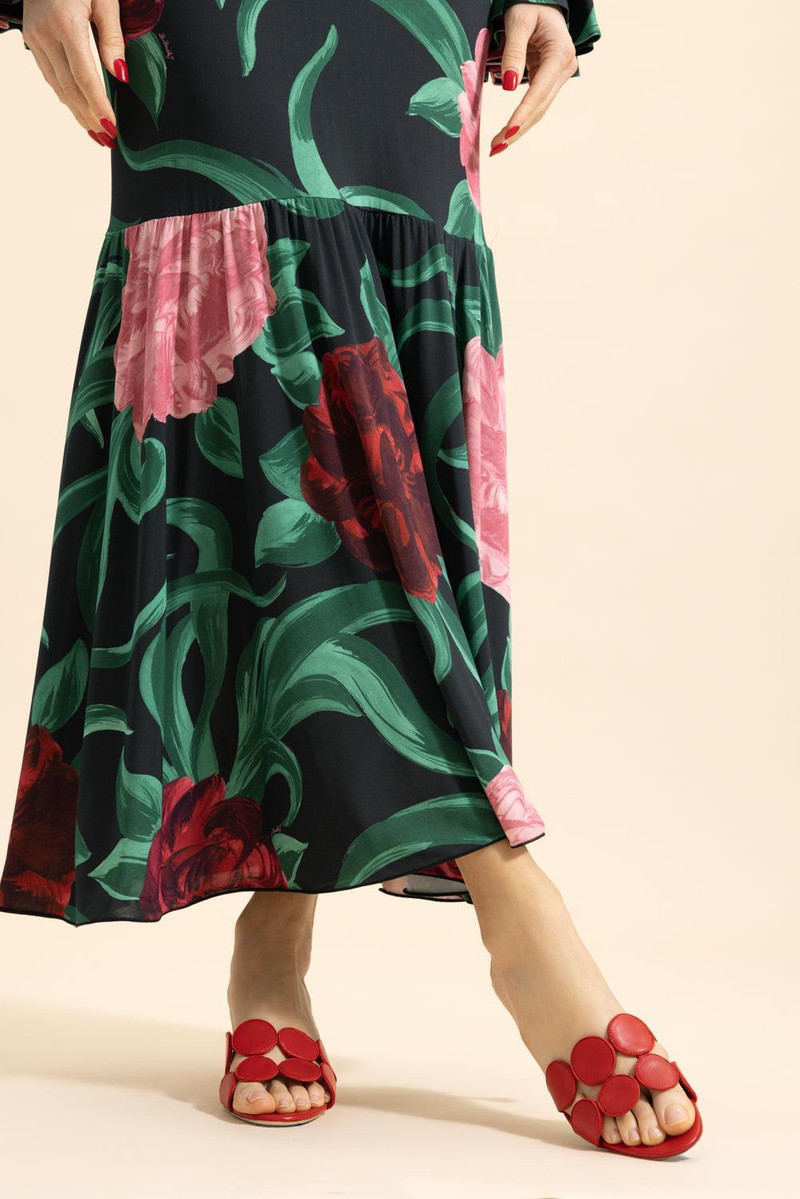 Manolo Blahnik Haribal Mule - Bright Red outlook