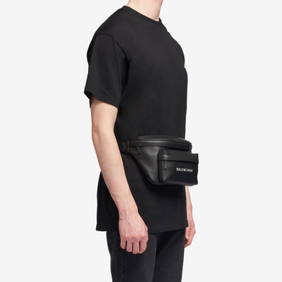 BALENCIAGA Everyday Beltpack outlook