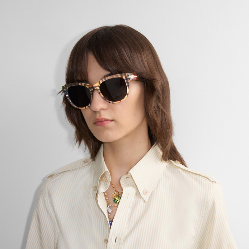 Burberry Check Round Sunglasses outlook