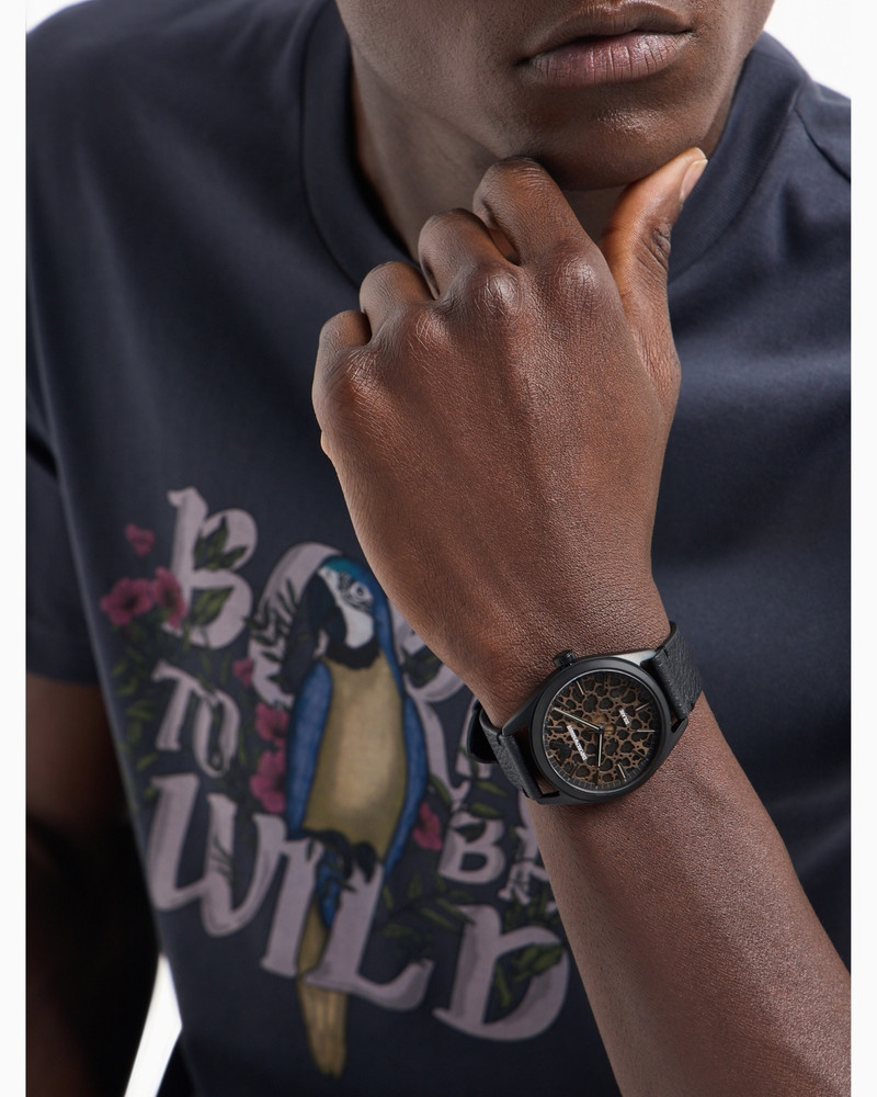 SOLAR-POWERED THREE-HAND BLACK LEATHER WATCH 4