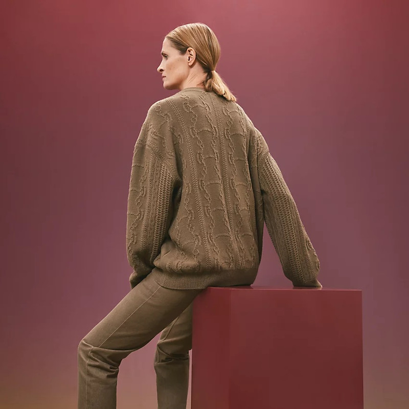Hermès Long-sleeve sweater outlook